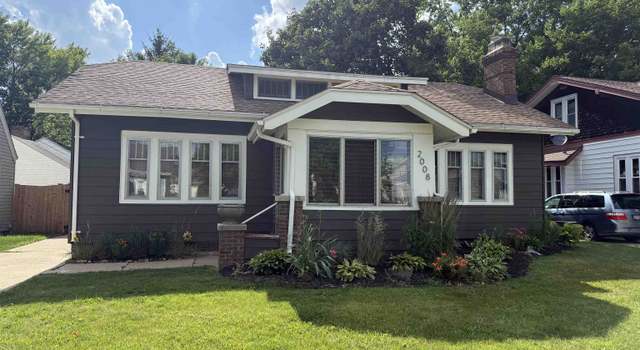 Photo of 2008 Melrose St, Rockford, IL 61103