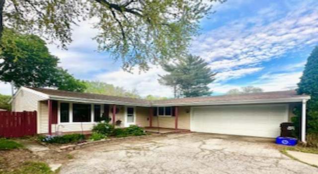 Photo of 1817 Spring Brook Ave, Rockford, IL 61107