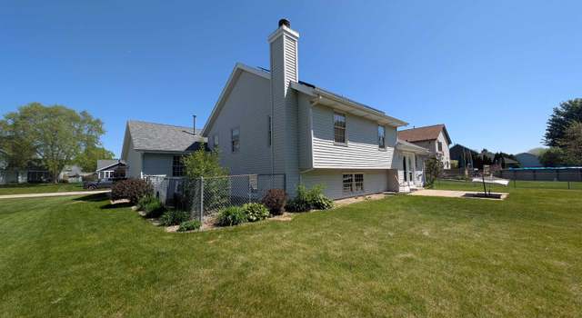 Photo of 4969 Creekway Pl, Machesney Park, IL 61115