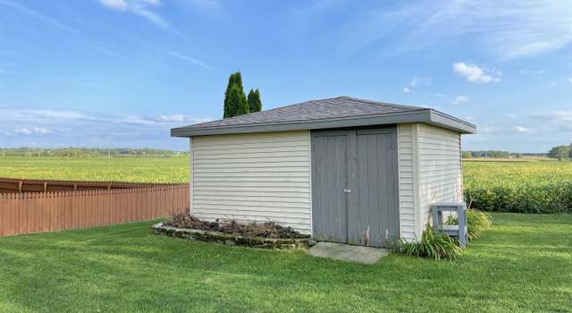 Photo of 15970 Meier Rd, Poplar Grove, IL 61065
