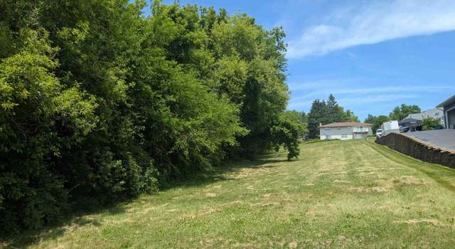 Photo of 883 Breckenboro Dr, Lake Summerset, IL 61019