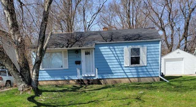 Photo of 816 Alliance Ave, Rockford, IL 61101