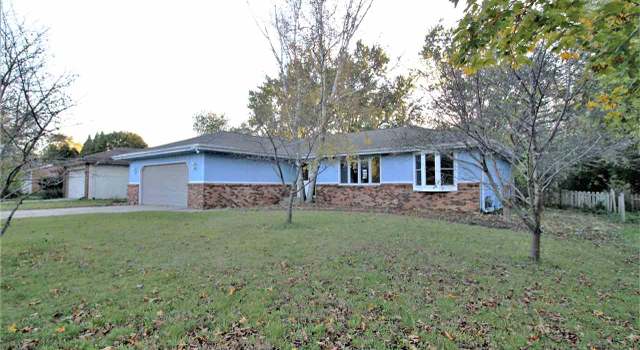 Photo of 3880 Applewood Ln, Rockford, IL 61114