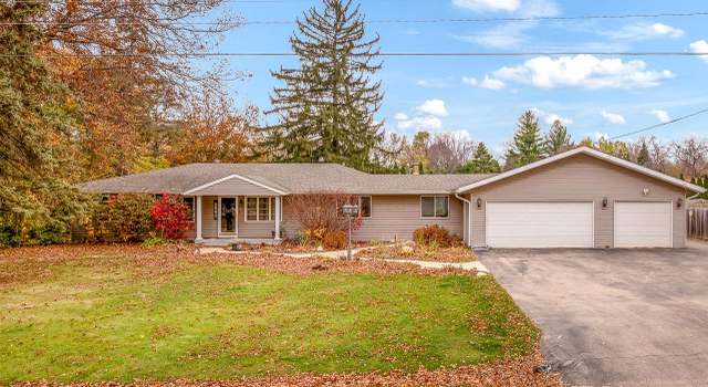 Photo of 5604 Woodbine Dr, Rockford, IL 61108