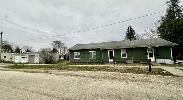Photo of 701 N Jefferson St, Mount Carroll, IL 61053