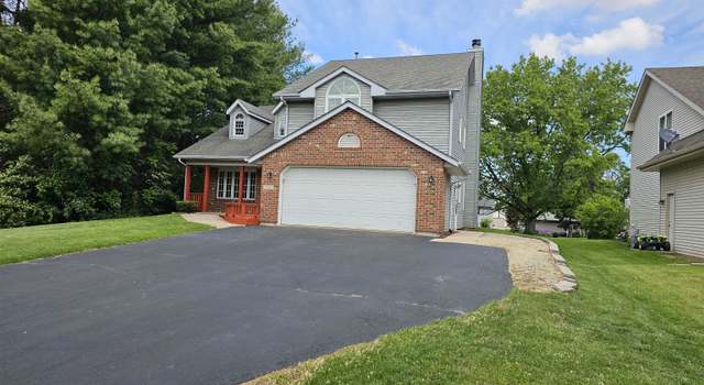 Photo of 209 Griffin Pl, Poplar Grove, IL 61065