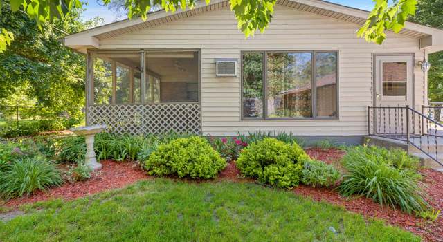 Photo of 212 Miller St, South Beloit, IL 61080