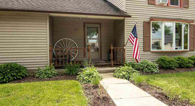 Photo of 218 W Merchant St, Byron, IL 61010