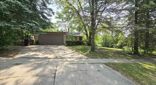 Photo of 4111 Woodlake Ct Ct, Loves Park, IL 61111