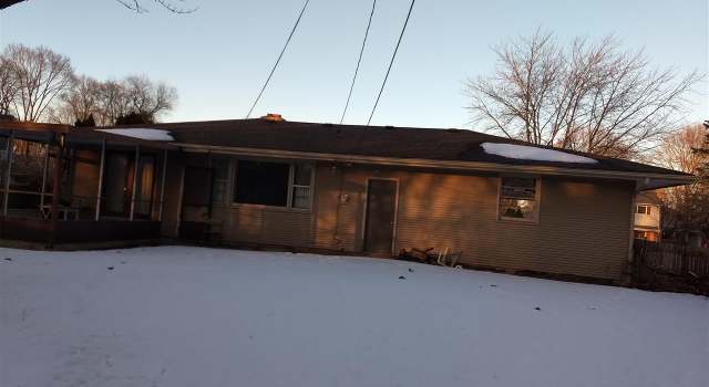 Photo of 1904 Hollyhock Dr, Rockford, IL 61107