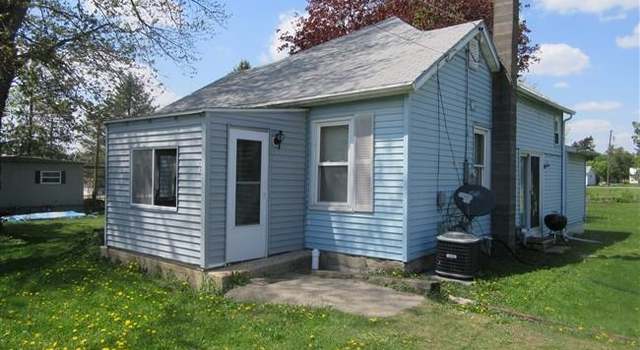 Photo of 606 E Washington St, Warren, IL 61087