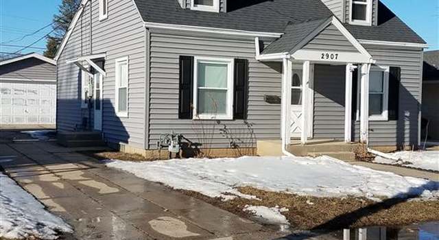 Photo of 2907 Ridgeway Ave, Rockford, IL 61101
