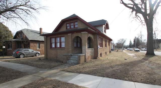 Photo of 2438 Elm St, Rockford, IL 61102