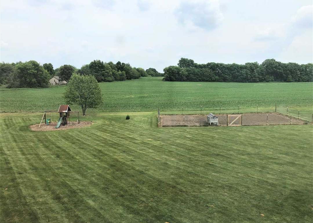 7845 S Tampam (1+ac) Dr, DIXON, IL 61021