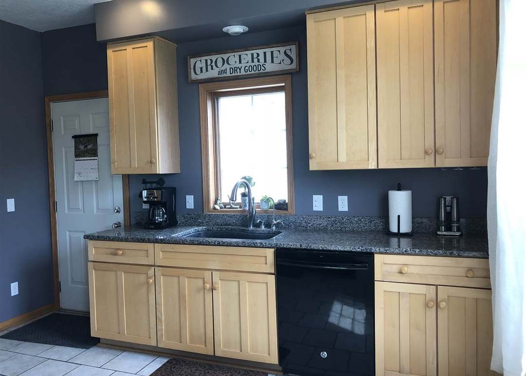 7845 S Tampam (1+ac) Dr, DIXON, IL 61021