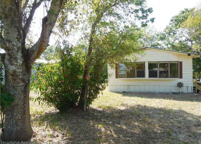 Property at 3775 NE Bonanza Ave, Arcadia, FL 34266, 2 beds, 2 baths
