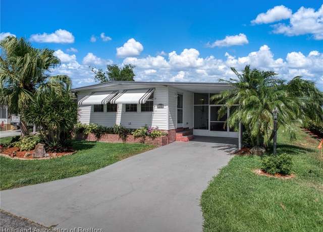 Property at 35 Pinecrest St, Lake Placid, FL 33852, 2 beds, 2 baths