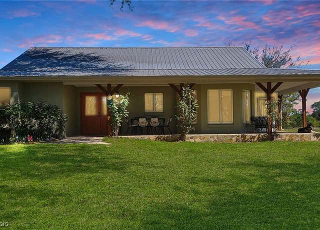 Property at 2100 Valentine Ave, Lorida, FL 33857, 3 beds, 2 baths