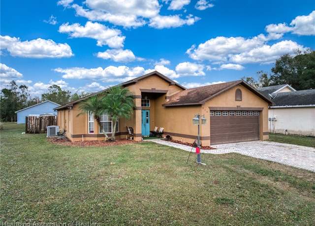 Property at 216 Northwood Rd, Sebring, FL 33870, 3 beds, 2 baths