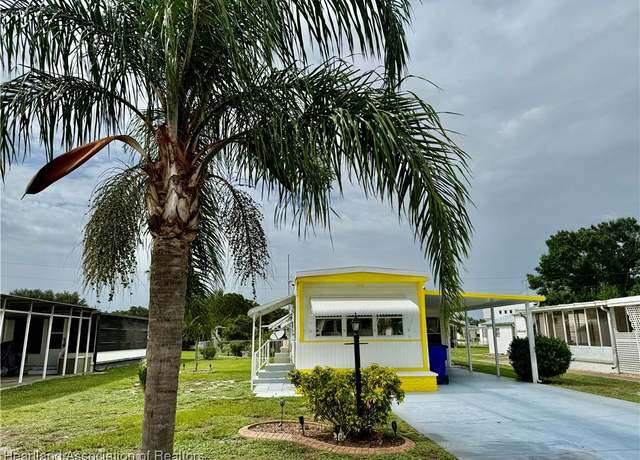 Property at 3336 Maine Ave, Sebring, FL 33870, 2 beds, 1.5 baths