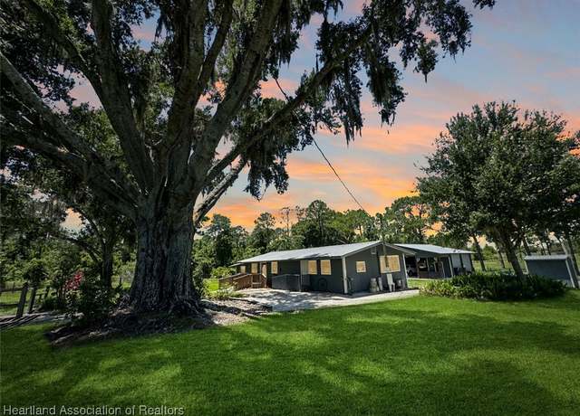 Property at 344 Plantation Dr, Sebring, FL 33876, 3 beds, 2 baths
