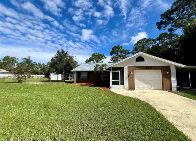 Property at 1818 Stream Ave, Sebring, FL 33875, 2 beds, 2 baths