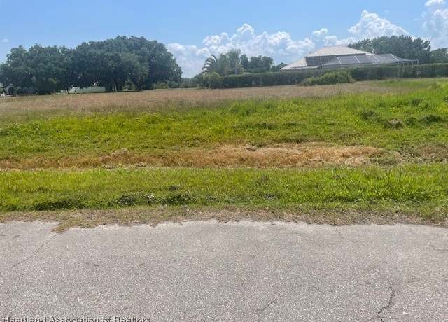 Property at 5908 Glens Ct, Sebring, FL 33876