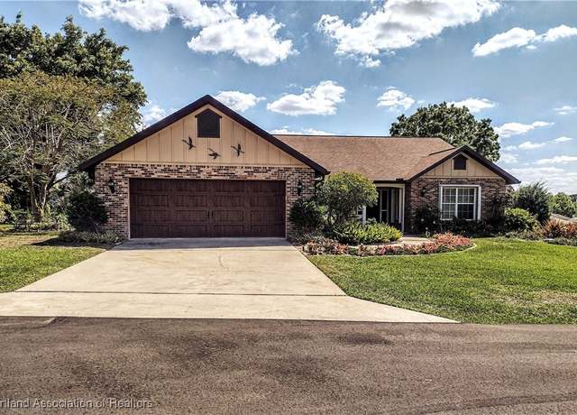 Property at 14 Winter Trl, Lake Placid, FL 33852, 4 beds, 2 baths