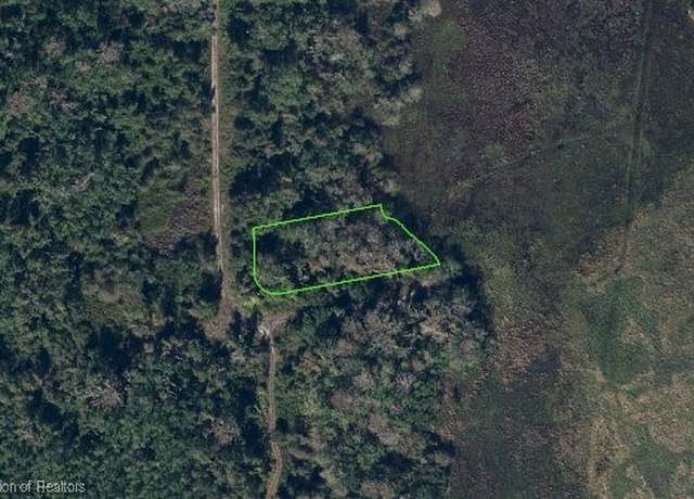 Property at 601 Lakesedge Dr, Lake Placid, FL 33852