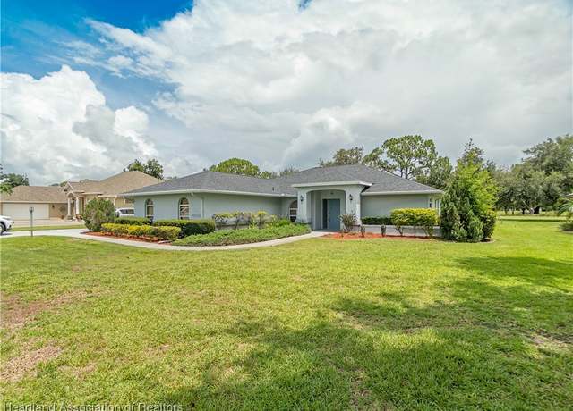 Property at 4416 Bunker Dr, Sebring, FL 33872, 3 beds, 2 baths