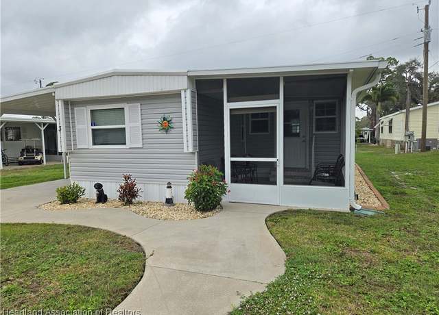 Property at 3 Skyline Dr, Lake Placid, FL 33852, 2 beds, 2 baths