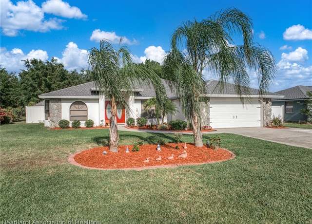Property at 4118 Cortez Blvd, Sebring, FL 33872, 3 beds, 2 baths