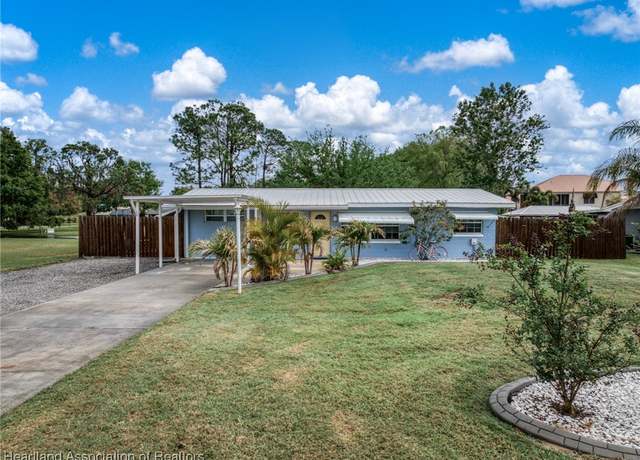 Property at 34 Chickasaw St, Lake Placid, FL 33852, 3 beds, 2 baths