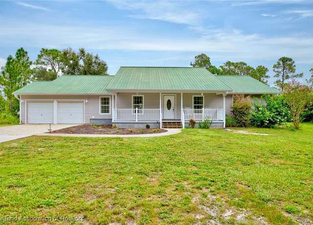 Property at 2010 Everlast Ter, Sebring, FL 33875, 3 beds, 3 baths