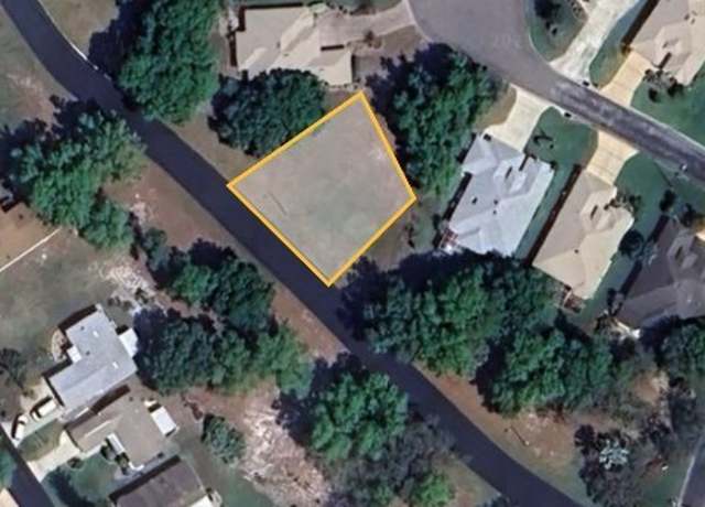 Property at 3004 Oakhill Dr, Avon Park, FL 33825