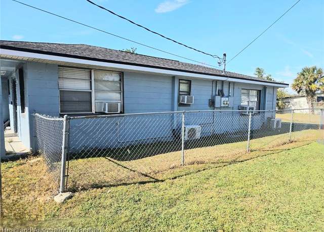 Property at 1301 Josephine St, Lakeland, FL 33815, 3 beds, 2 baths