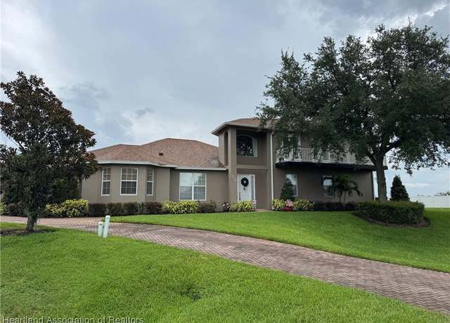 Property at 3038 Cedora Ter, Sebring, FL 33870, 4 beds, 3 baths