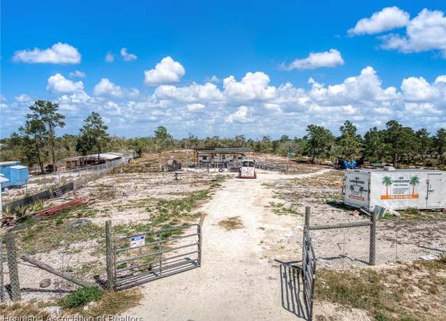Property at 216 Fairhill St, Lake Placid, FL 33852