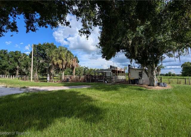 Property at 120 Hall Rd, Lake Placid, FL 33852