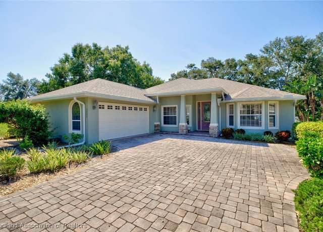 Property at 3002 Oakhill Dr, Avon Park, FL 33825, 3 beds, 2 baths