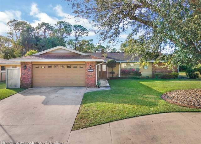 Property at 2019 Pasco Dr, Sebring, FL 33870, 3 beds, 2 baths