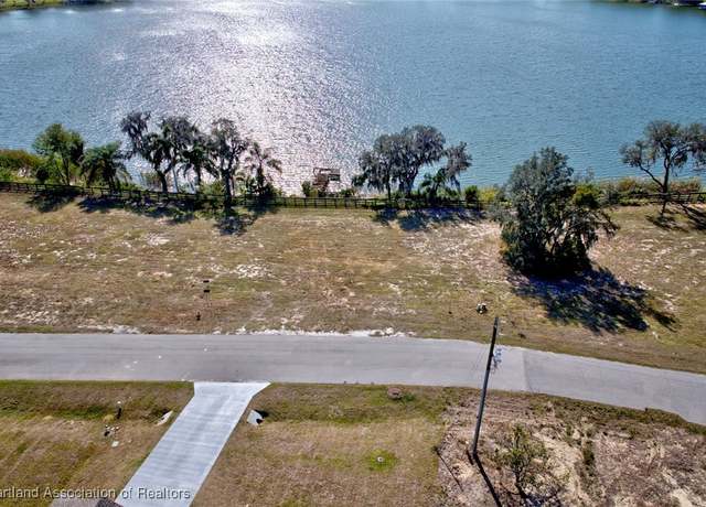 Property at 1225 Ridge Dr, Avon Park, FL 33825