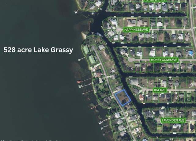 Property at 155 Blue Moon Ave, Lake Placid, FL 33852