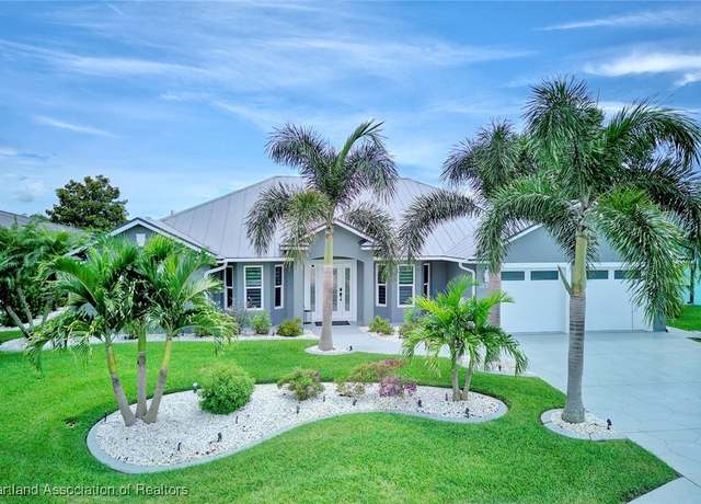 Property at 157 Loquat Rd NE, Lake Placid, FL 33852, 3 beds, 2 baths