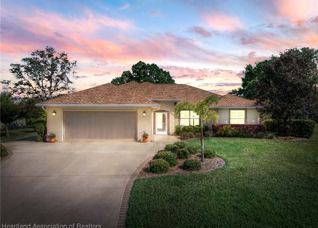 Property at 3300 Manor Dr, Sebring, FL 33872, 3 beds, 2 baths