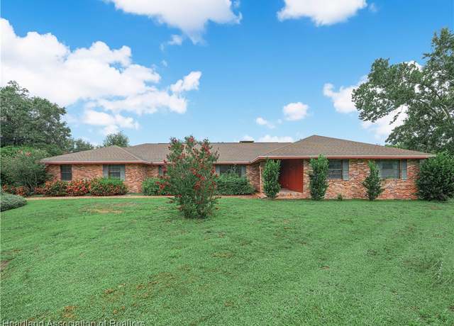 Property at 1262 Aspen Ln, Wauchula, FL 33873, 5 beds, 4 baths