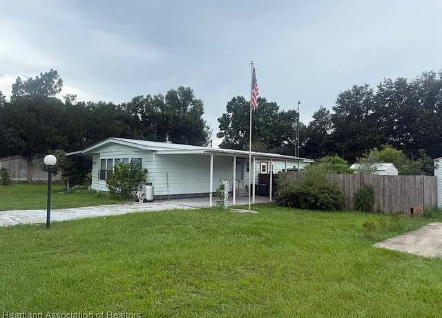 Property at 1057 Sparrow Rd, Wauchula, FL 33873, 3 beds, 2 baths