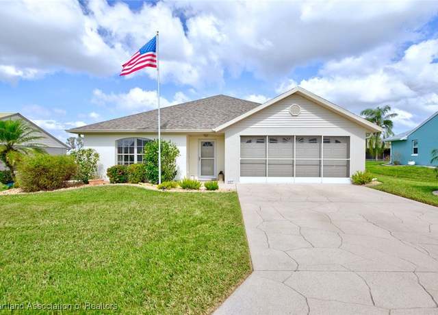 Property at 307 W Peabody Cir, Avon Park, FL 33825, 2 beds, 2 baths