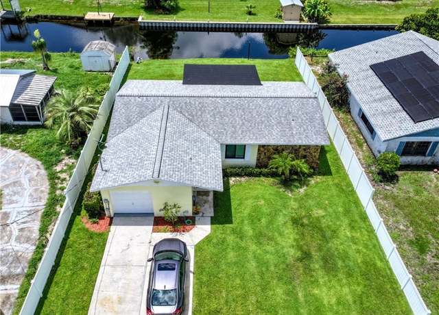 Property at 1303 Kerry Dr, Sebring, FL 33870, 2 beds, 2 baths