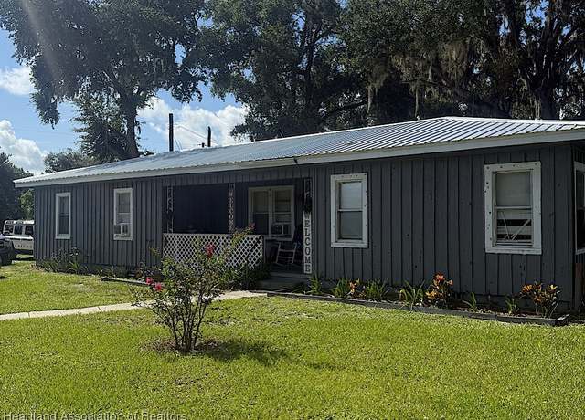 Property at 630 E Bay St, Wauchula, FL 33873, 3 beds, 1 bath